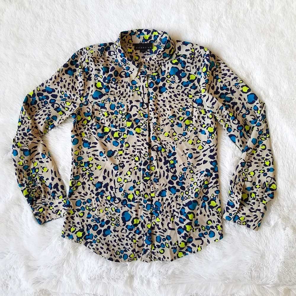 Ladies Medium Blouse Button Up Leopard Print - image 1